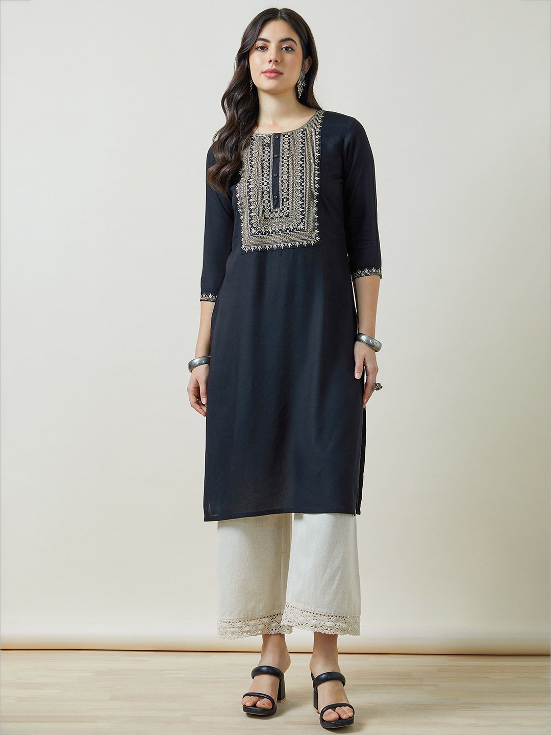 Soch Women Rayon Embroidered Kurta With Zari, Black