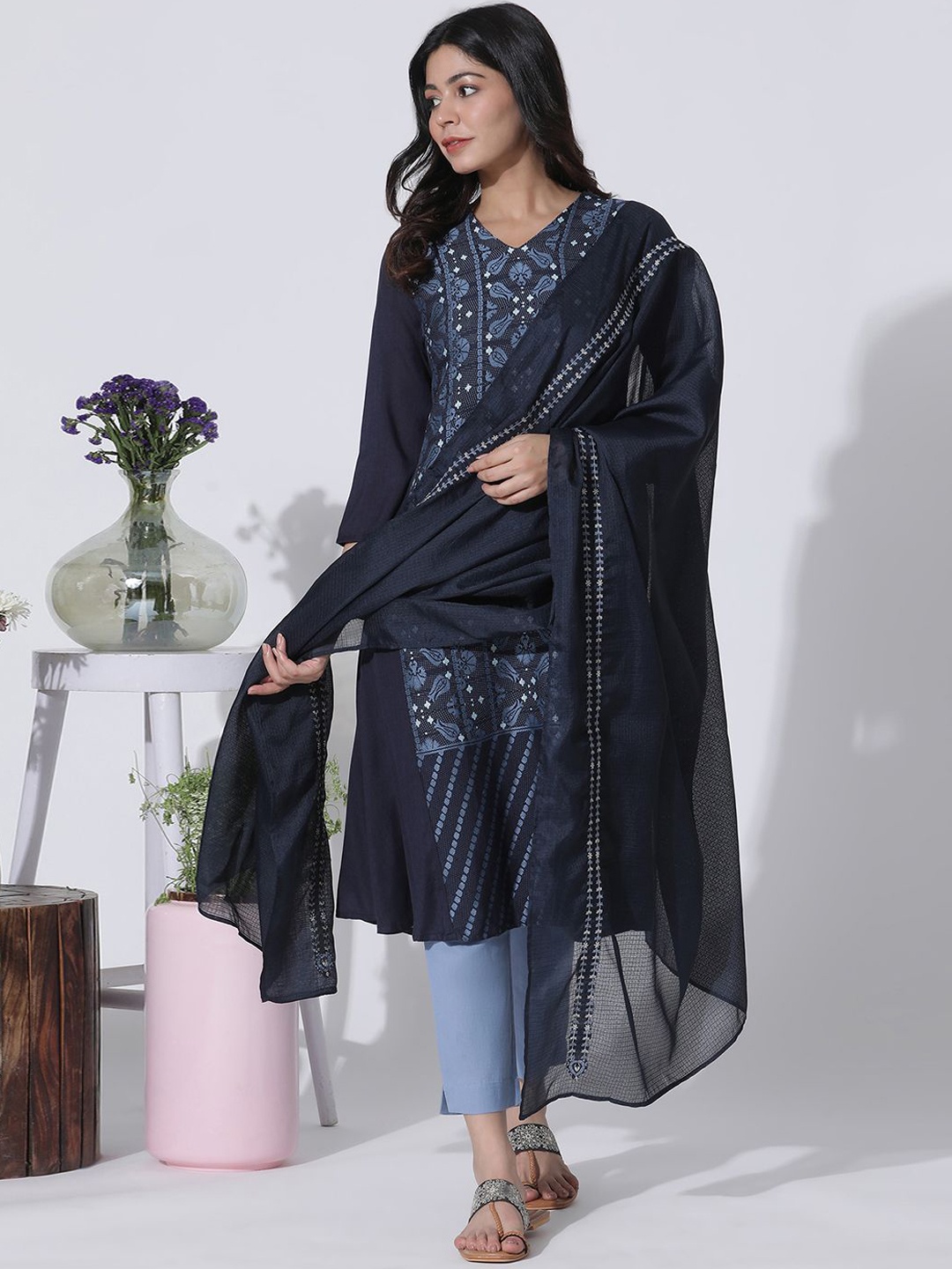 

W Blue Floral Printed V-Neck Kurta With Trousers & Dupatta