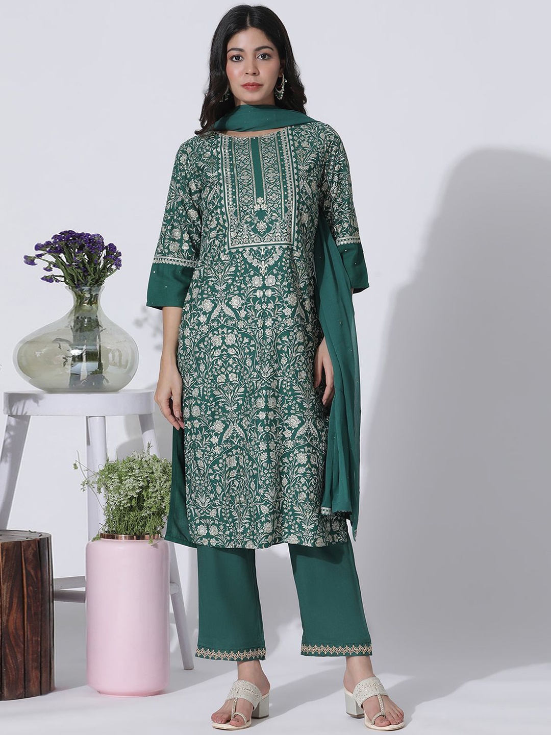 

W Green Floral Printed Sequinned Straight Kurta With Trousers & Dupatta