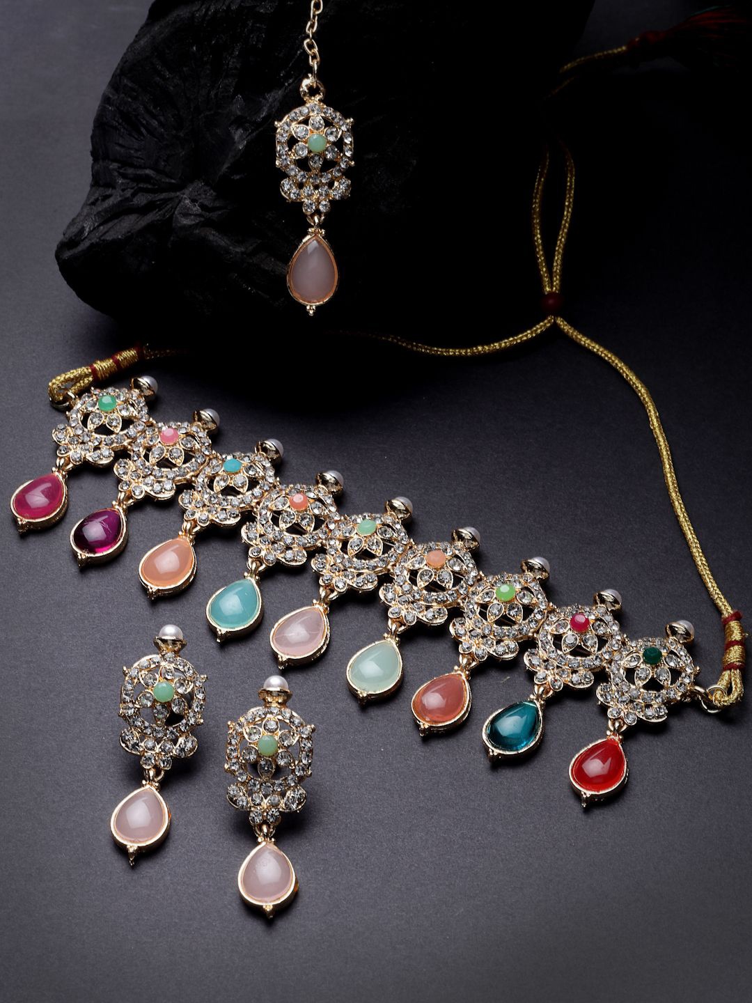 

Sukkhi Gold Plated American Diamond Stone & Beads Studded Jewellery Set
