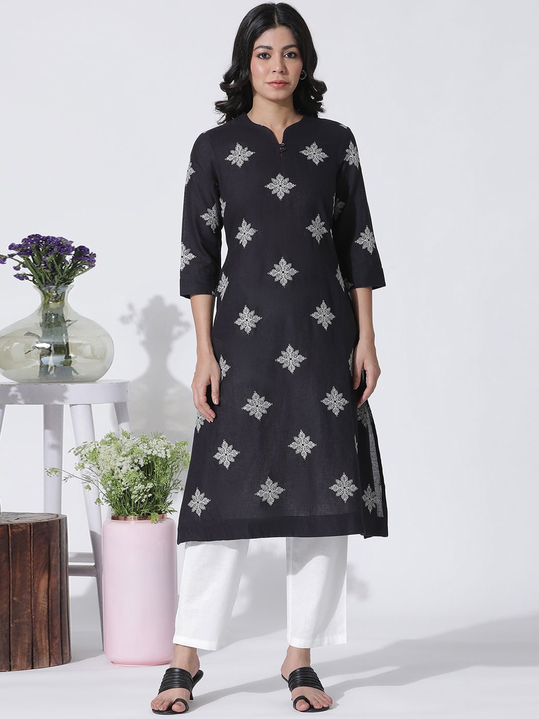 W Floral Embroidered Thread Work Kurta with Trousers, Black