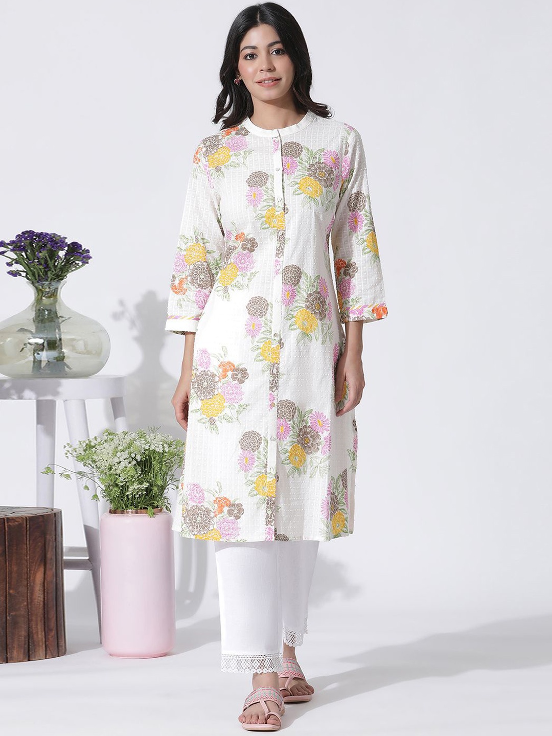 

W Floral Printed Mandarin Collar Pure Cotton A Line Kurta with Trousers, White