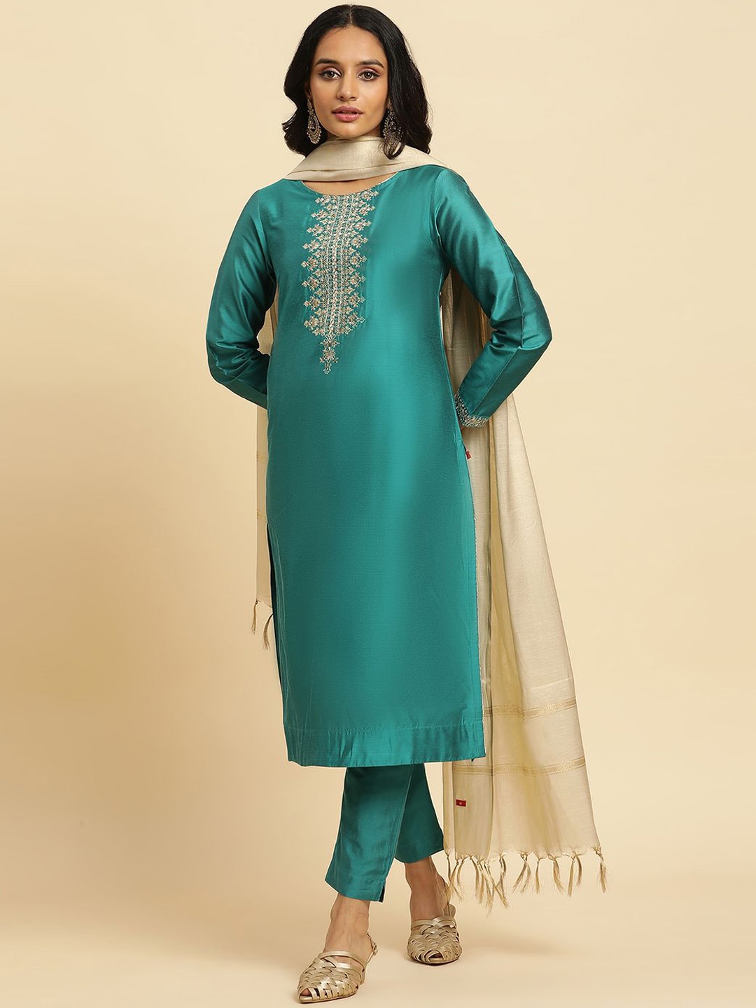 

W Floral Yoke Design Thread Work Straight Kurta With Trousers & Dupatta, Teal