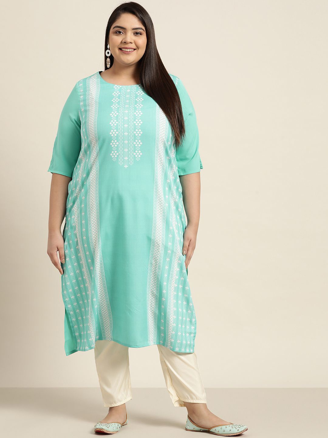 

Sztori Plus Size Geometric Printed Round Neck Straight Kurta, Sea green