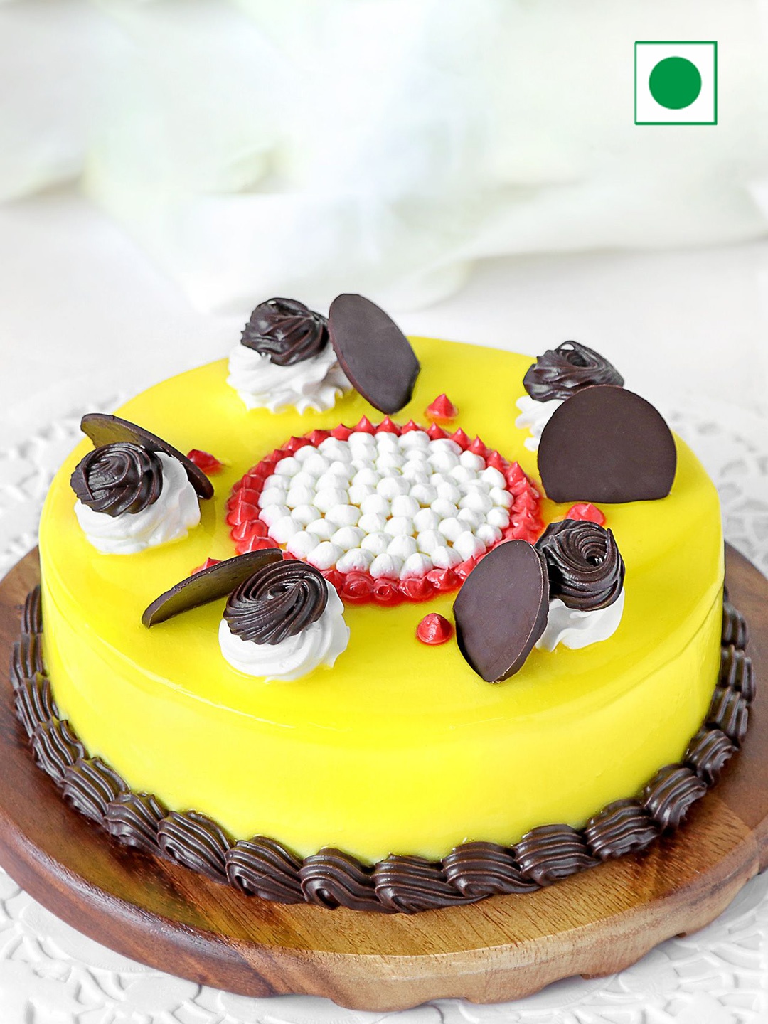 

IGP Butterscotch Eggless Round Cake - 1 Kg, Brown