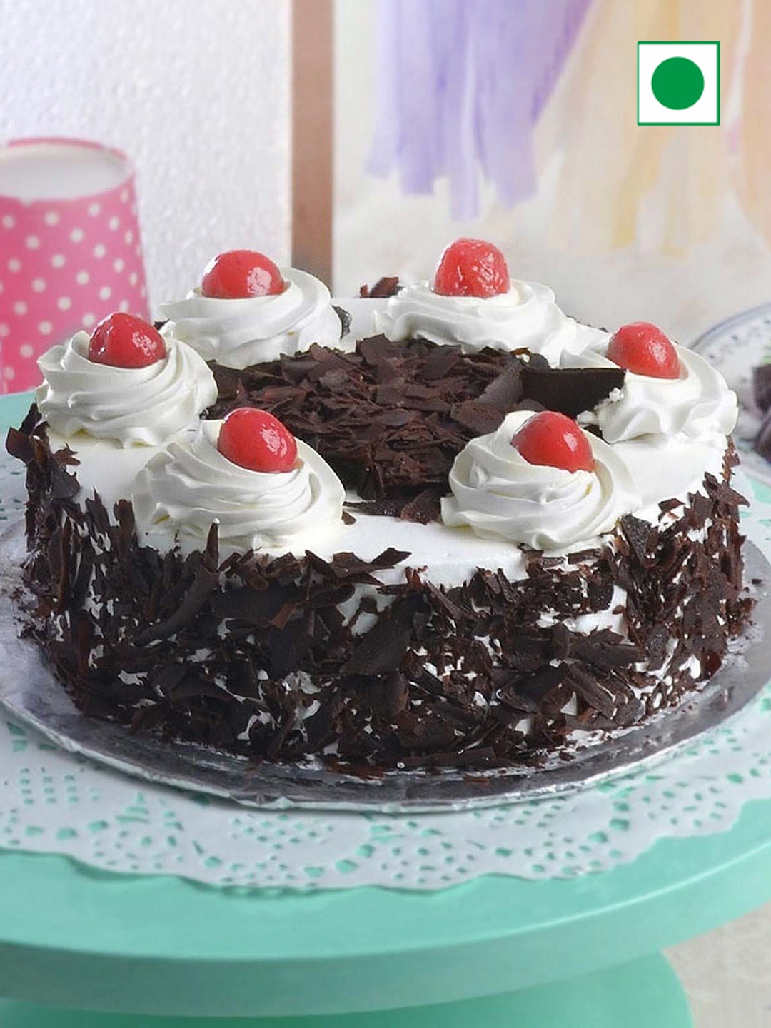 

IGP Black Forest Eggless Round Cake - 500 G, White