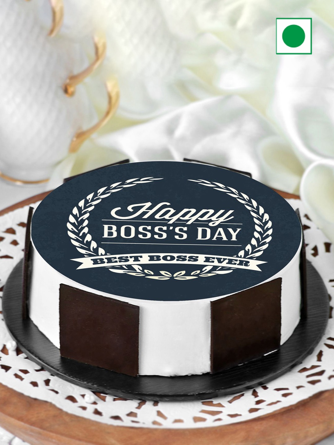 

IGP Boss's Day Classic Poster Eggless Round Cake - 1 Kg, Navy blue
