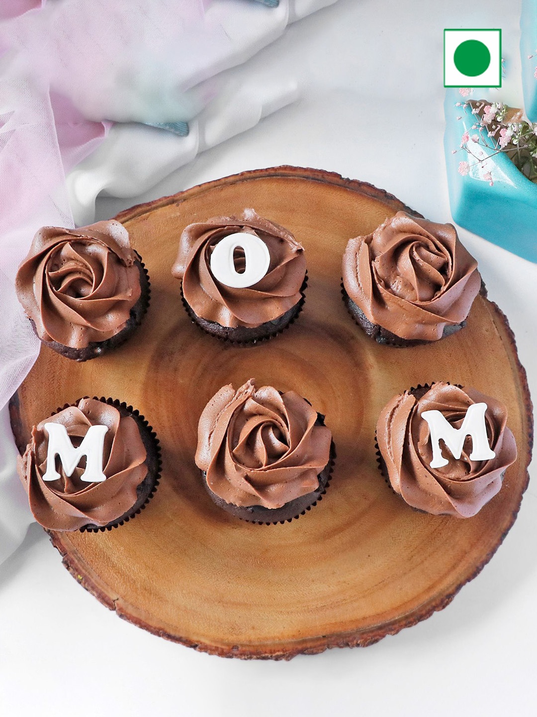 

IGP 6Pcs Chocolatey Flavour Eggless Cupcakes 500gm, Brown