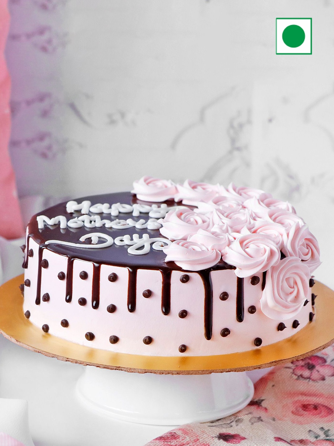 

IGP Chocolatey Flavour Eggless Round Cakes 1Kg, Pink