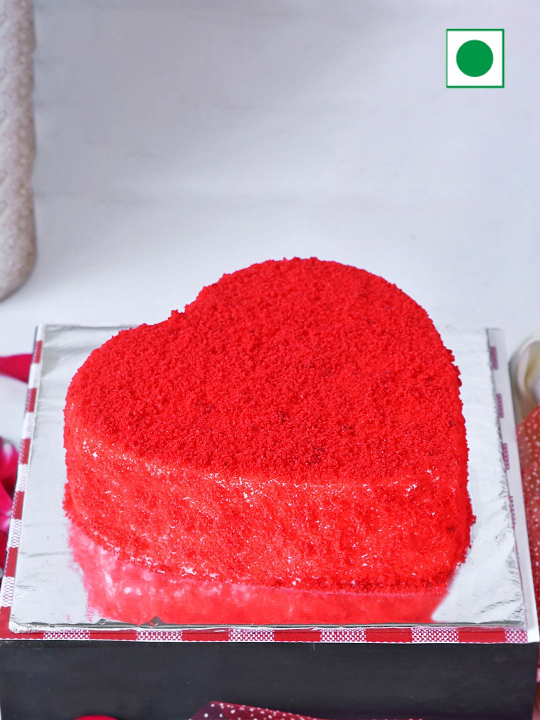 

IGP Red Velvet Eggless Heart Shaped Cake-1 kg