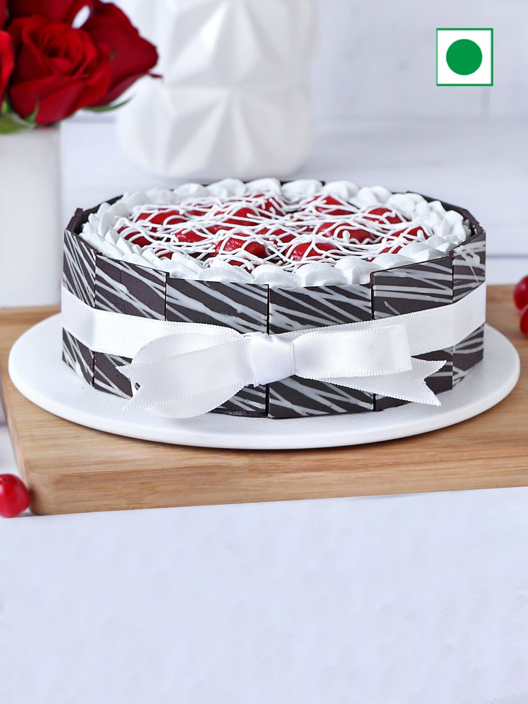 

IGP Chocolate Flavour Eggless Round Cake-500g, Brown
