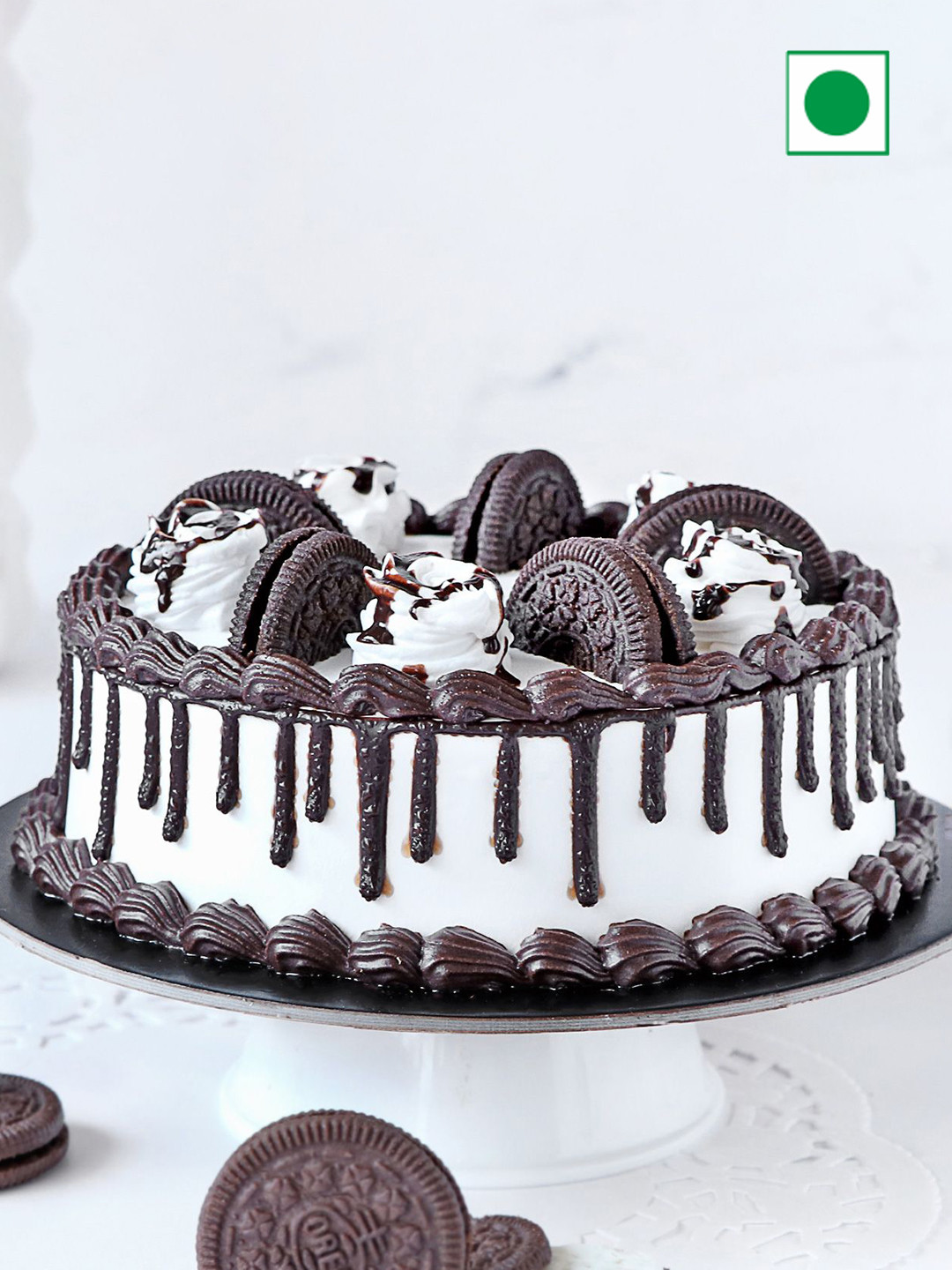 

IGP Oreo Flavour Eggless Round Cake - 2 Kg, Brown