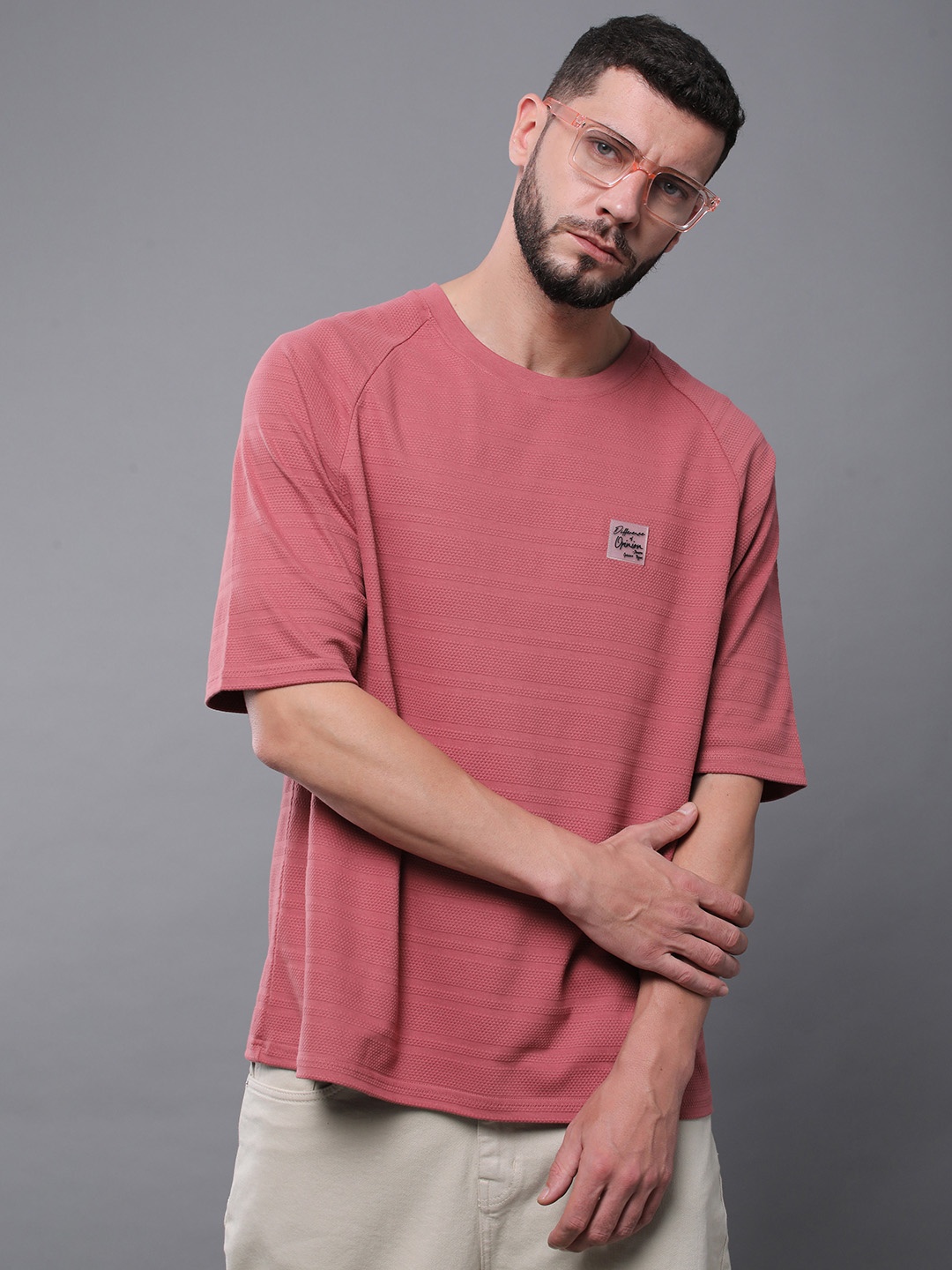 Difference of Opinion Men Solid Popcorn Structure Oversized Raglan T-Shirt, Mauve