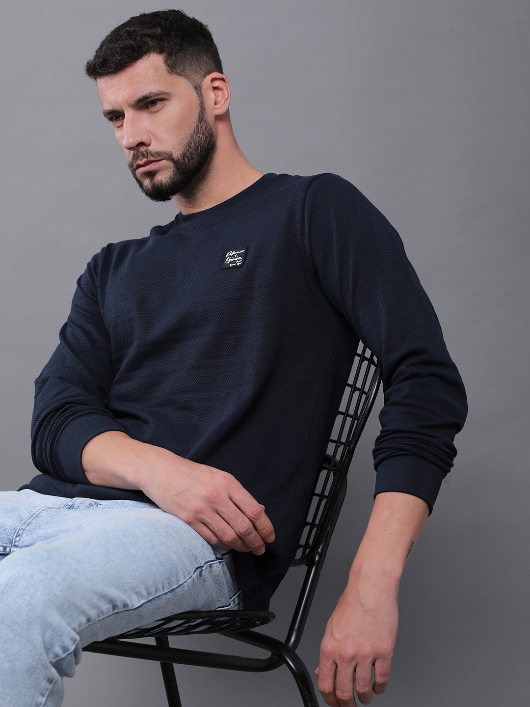 

Difference of Opinion Men Solid Popcorn Structure Long Sleeve Crew Neck T-Shirt, Navy blue