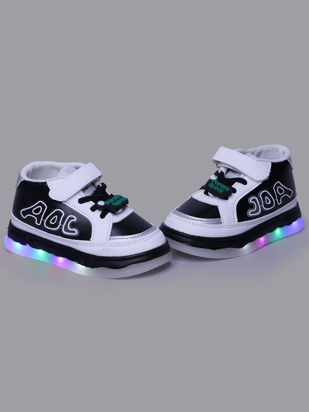 

BAESD Unisex Kids Colourblocked PU Sneakers, Black