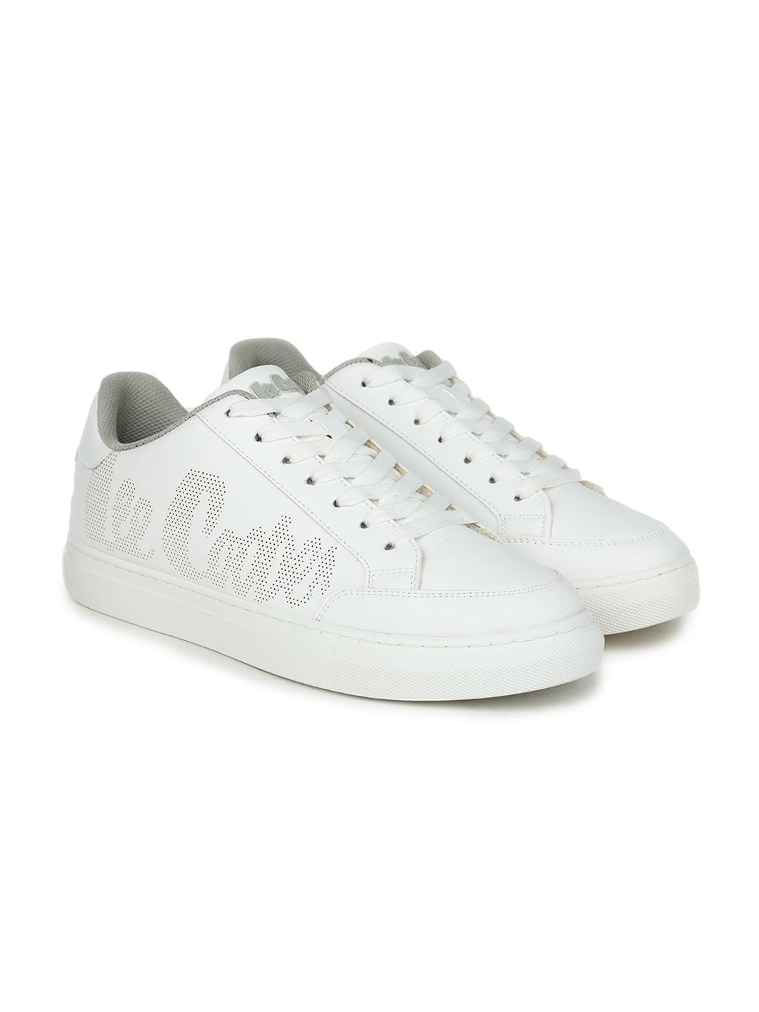

Lee Cooper Men Round Toe Lightweight Sneakers, White