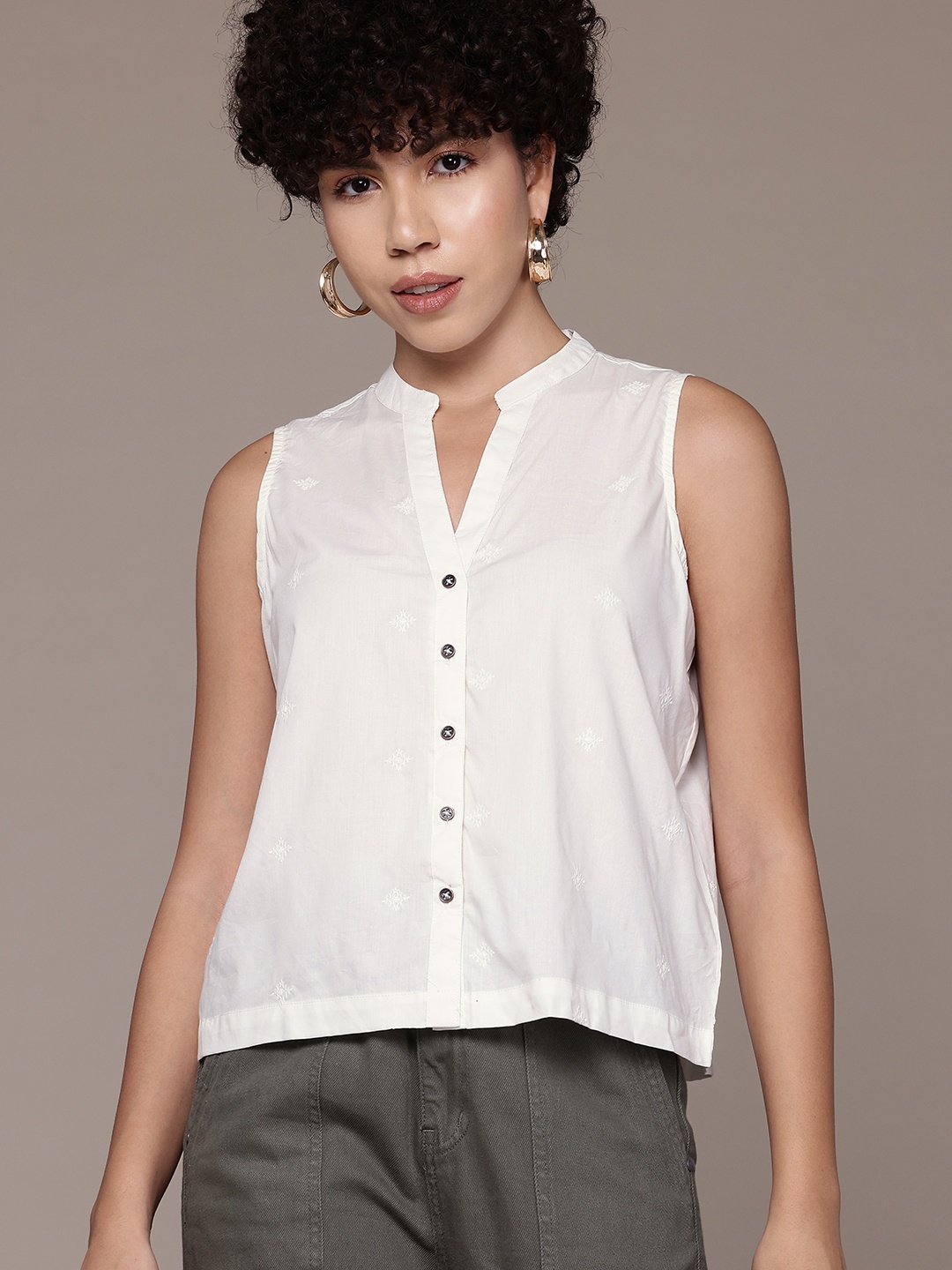 

Roadster Embroidered Mandarin Collar Pure Cotton Top, White