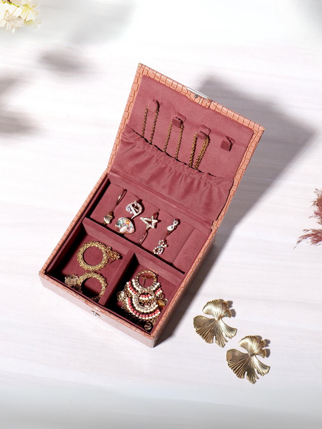 

La Trove Pink Super Strong Jewellery Organisers