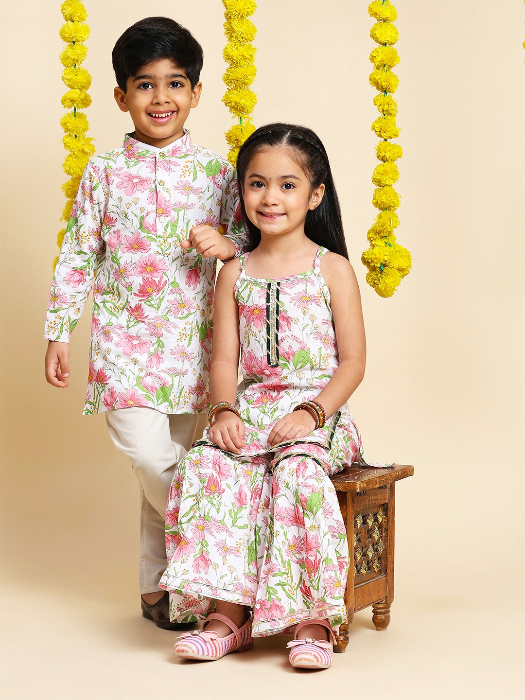 

Cutiekins Boys Floral Printed Band Collar Pure Cotton Straight Kurta With Pyjama, Pink