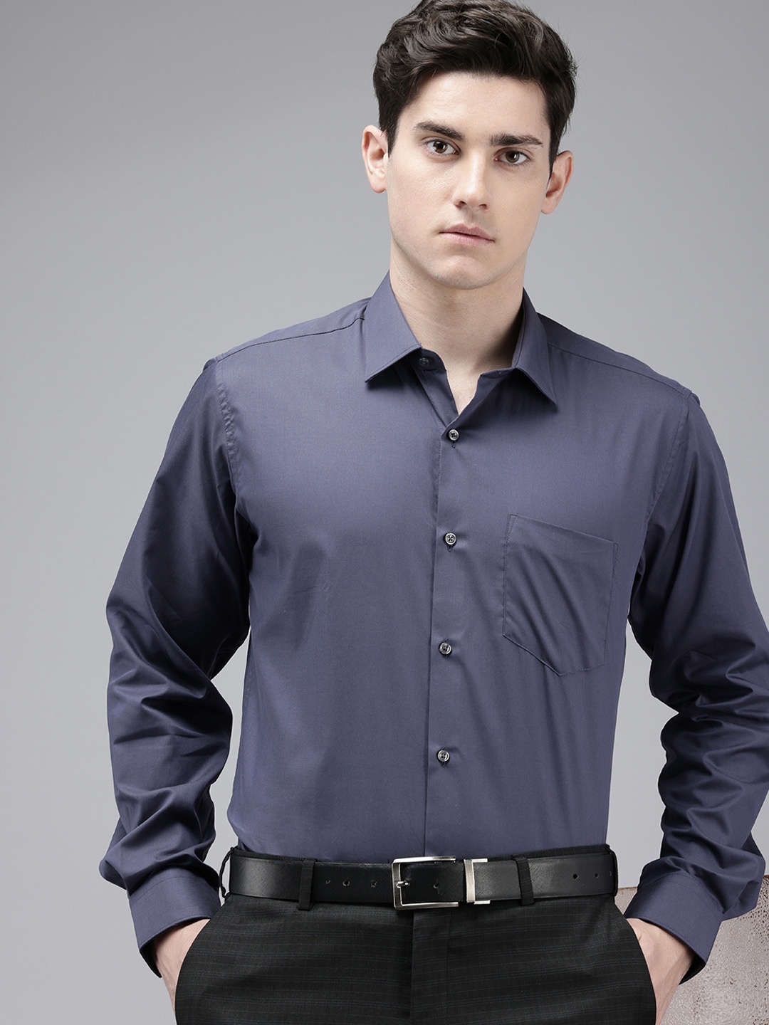 

Van Heusen Custom Fit Opaque Pure Cotton Formal Shirt, Grey