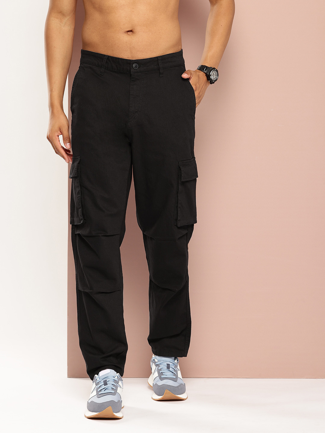 

Harvard Men Comfort Slim Fit Cargos, Black