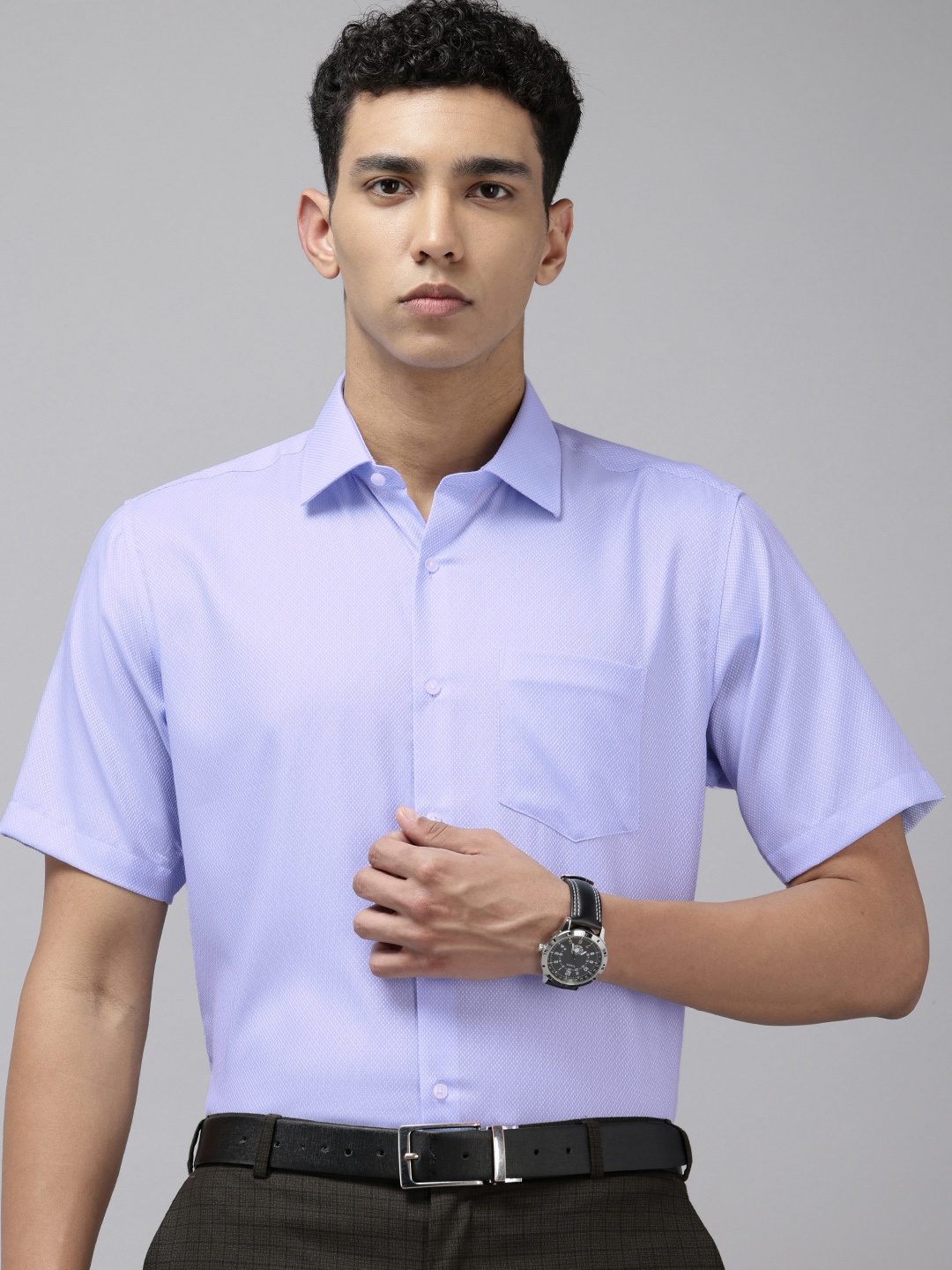 

Van Heusen Custom Fit Pure Cotton Formal Shirt, Blue