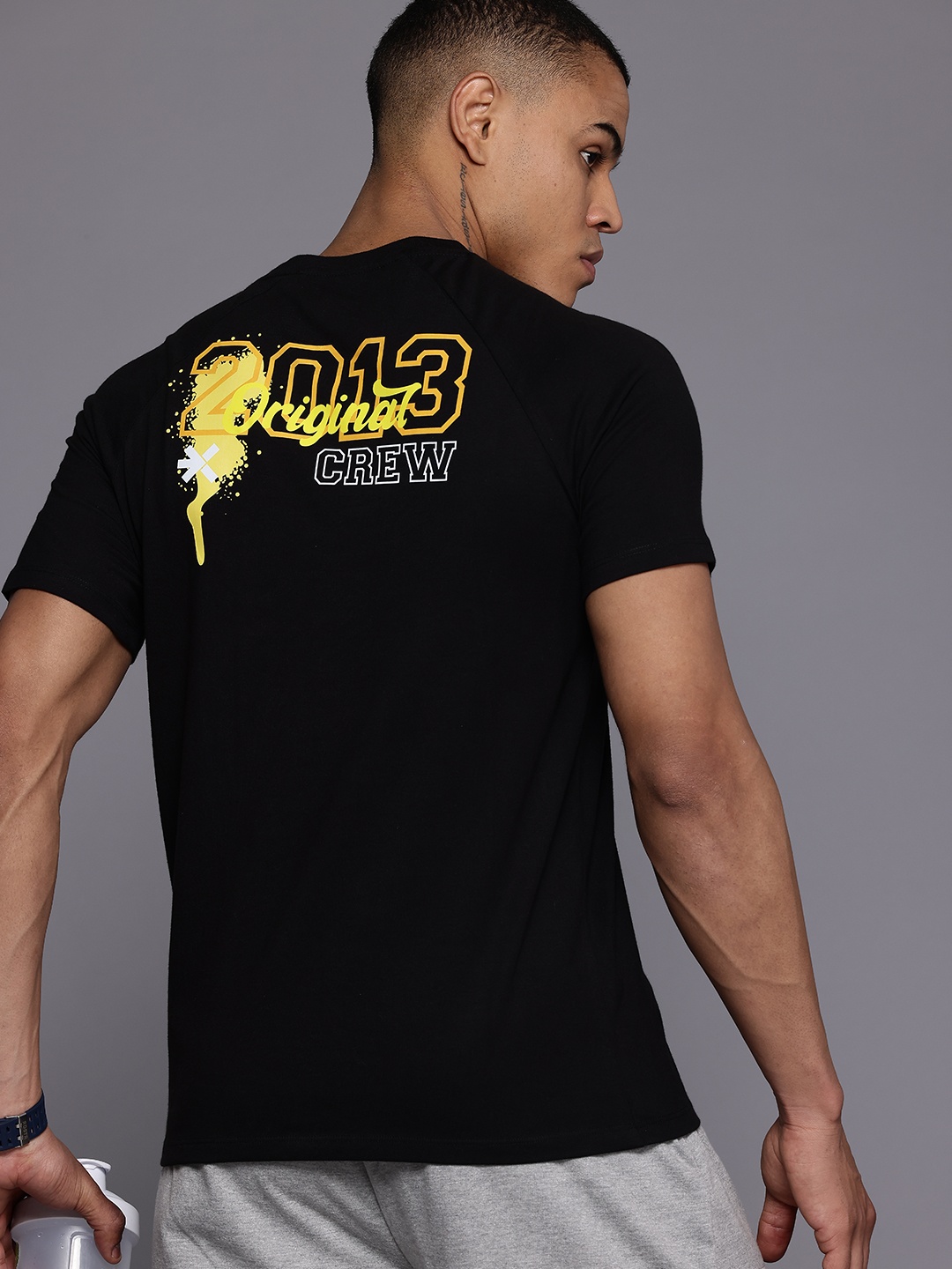 

HRX by Hrithik Roshan Men Typography Printed Sports T-shirt, Black