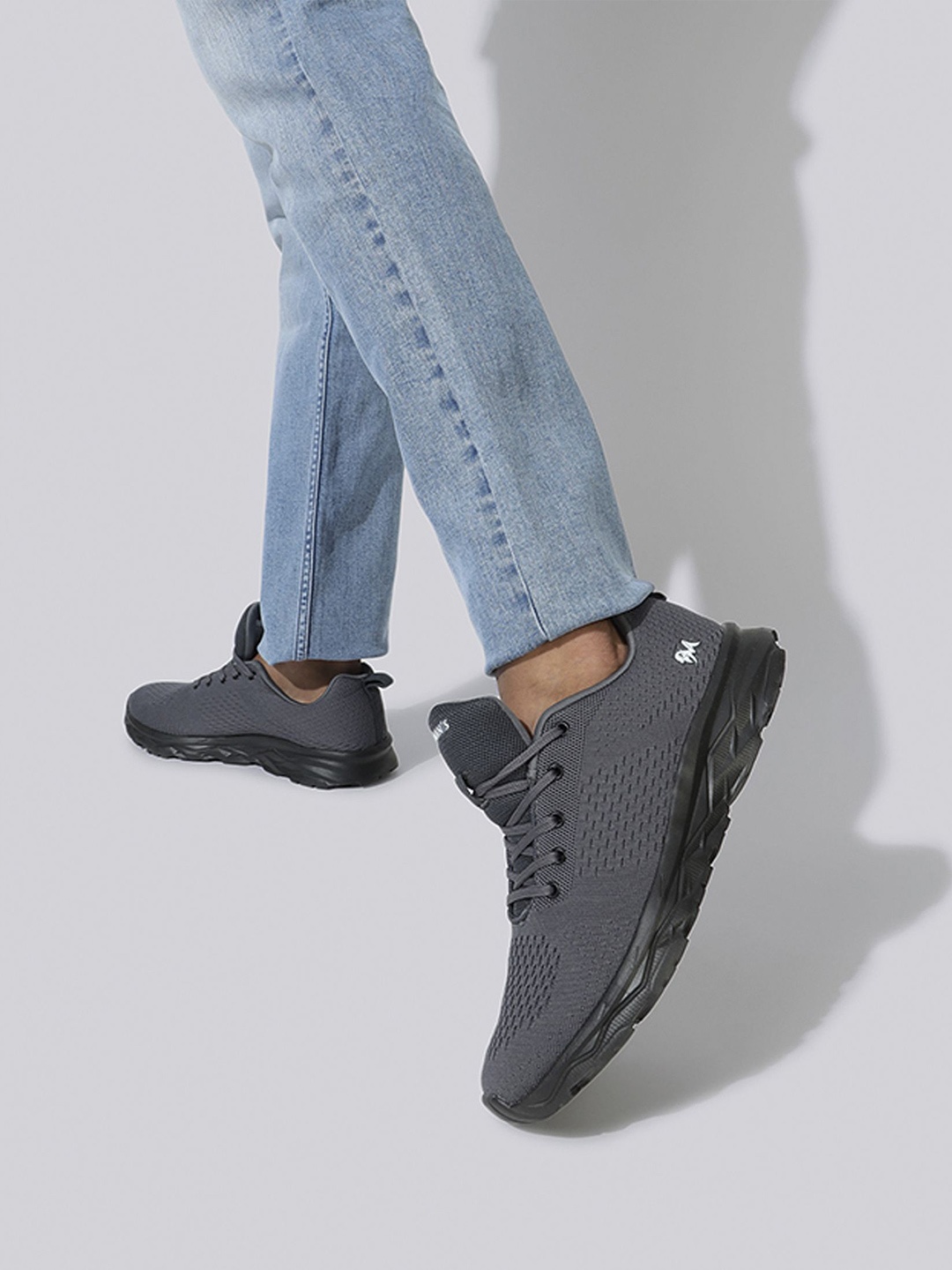 

NEEMANS Unisex Round Toe Lace-Up Sneakers, Grey