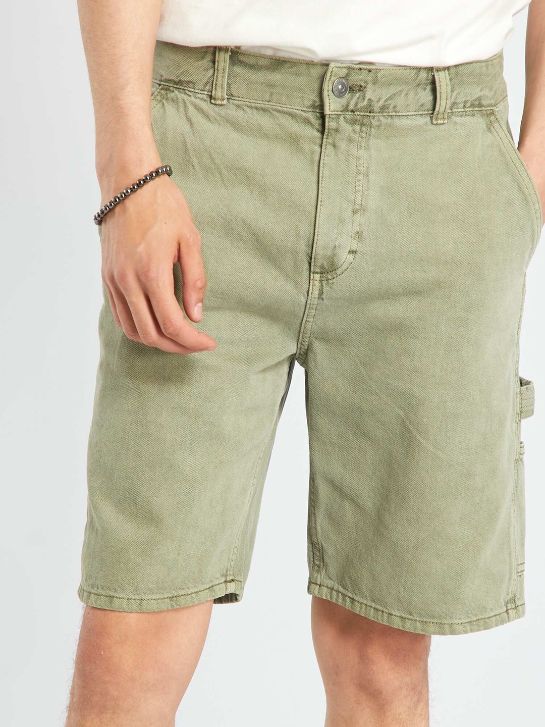 

KIABI Men Regular Fit Mid Rise Shorts, Green