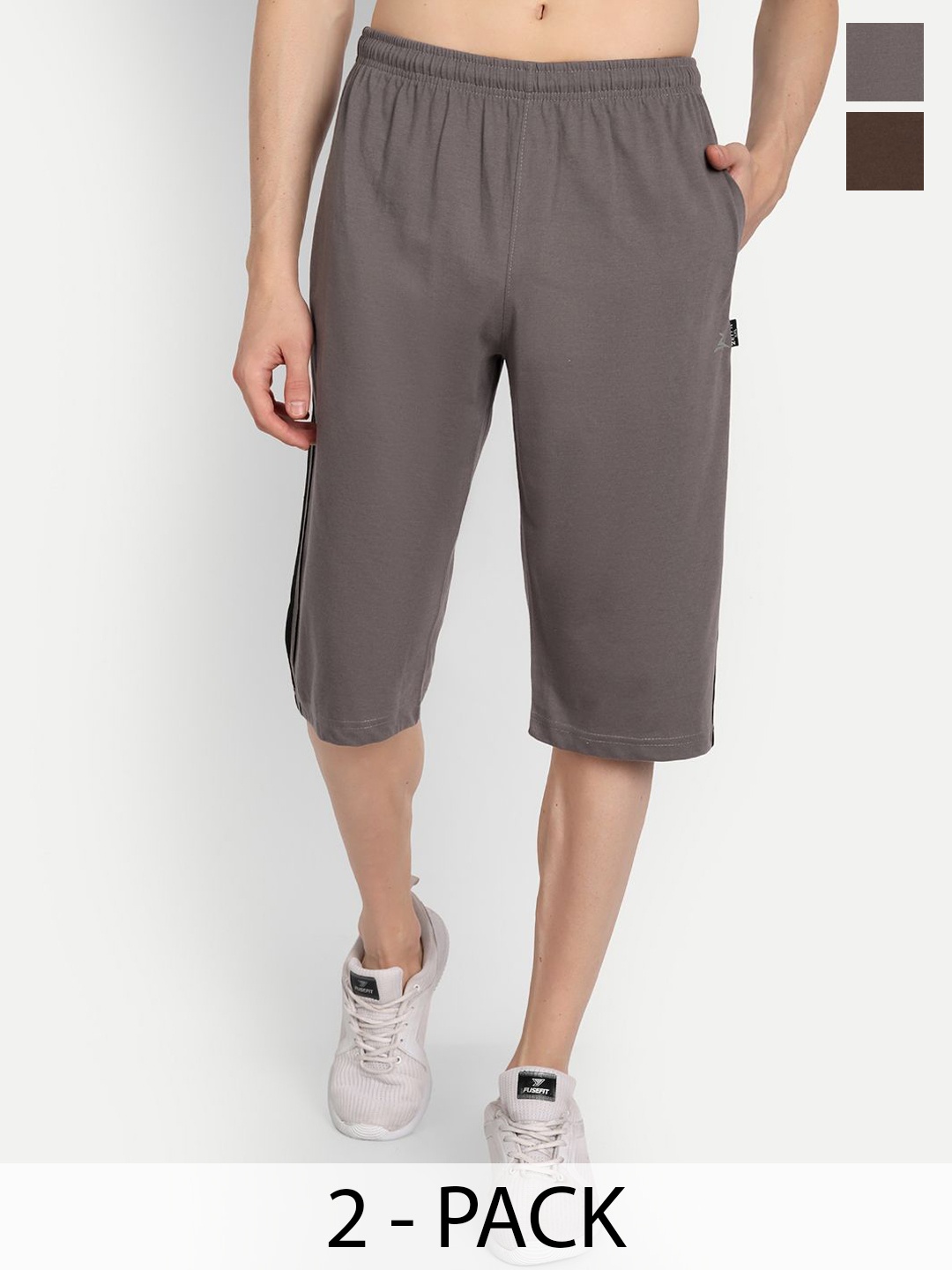 

ZEFFIT Pack Of 2 Men Regular Fit Mid-Rise Cotton Capris, Grey