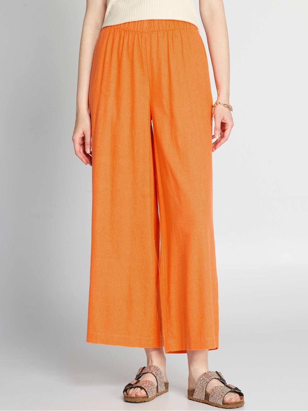 

KIABI Women Loose Fit High-Rise Pleated Trouser, Orange