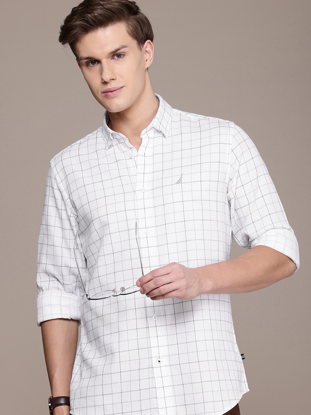 

Nautica Pure Cotton Classic Grid Tattersall Checked Wrinkle Resistant Casual Shirt, White