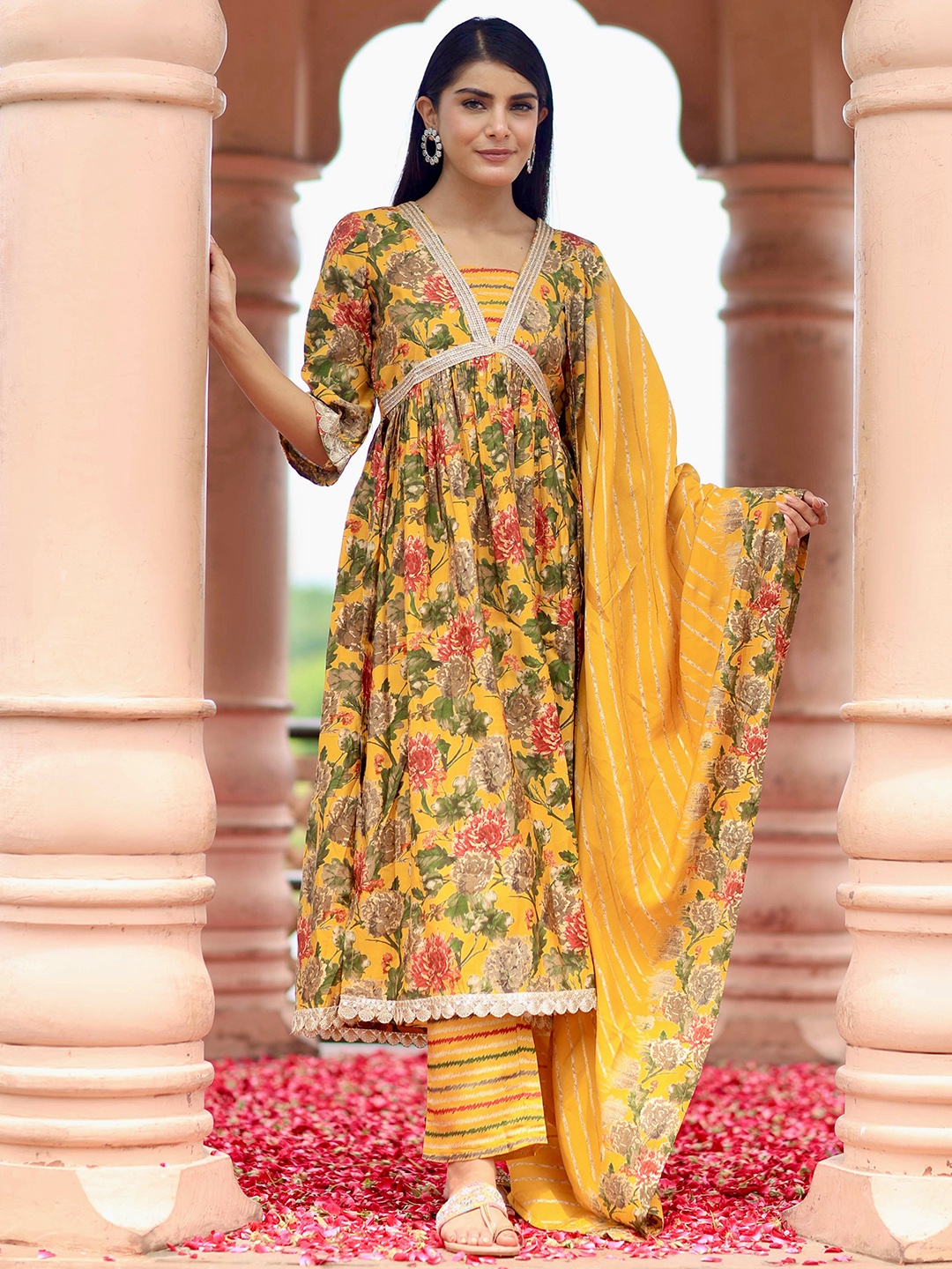 

Libas Floral Printed Empire Sequinned A-Line Kurta with Trousers & Dupatta, Yellow