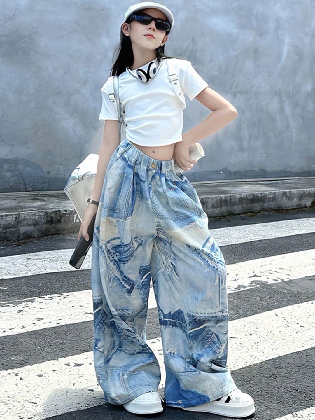 

INCLUD Girls Elasticated Loose Fit Printed Denim Pants, Blue
