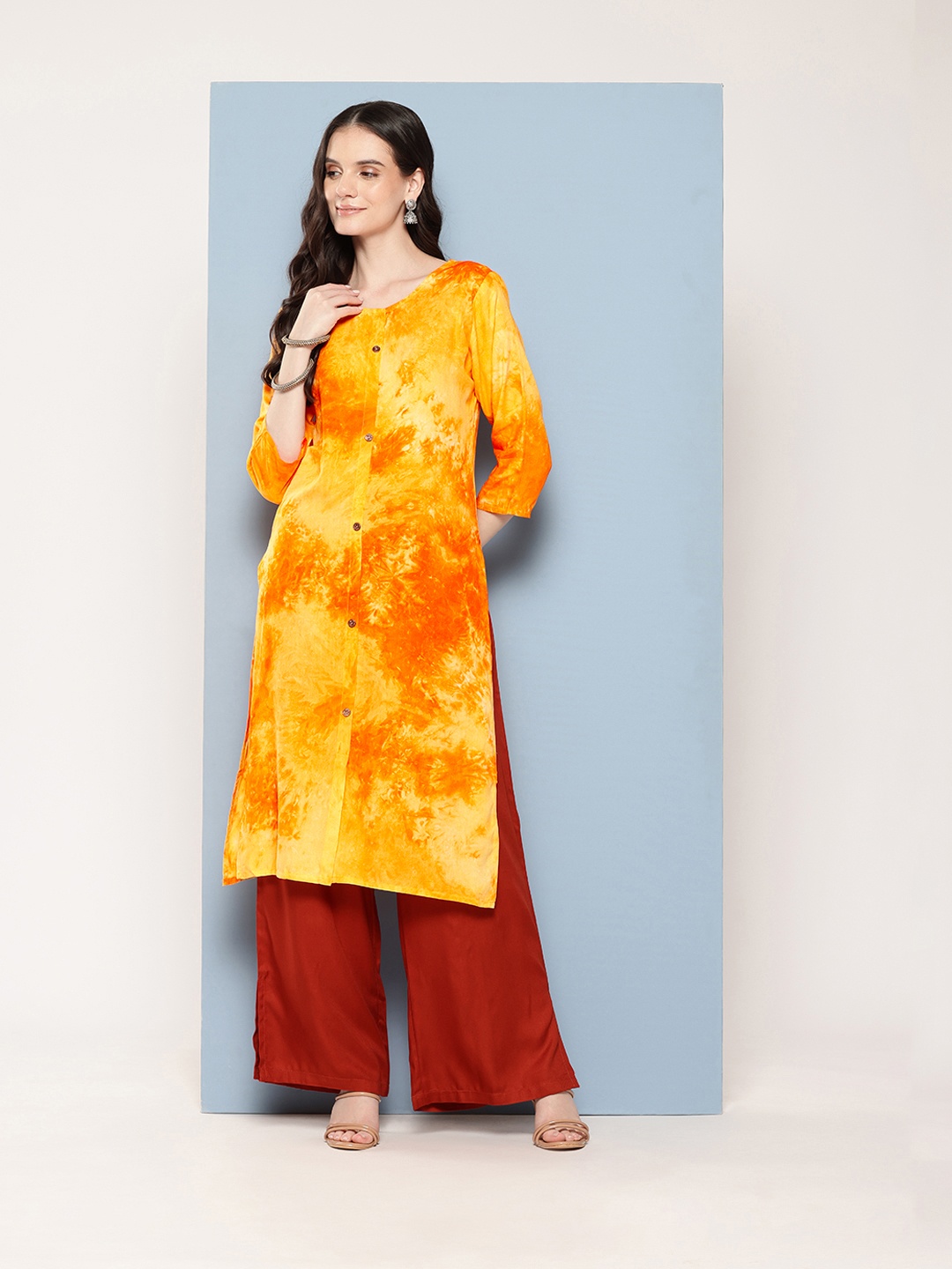 

Aarika Printed Kurta, Yellow