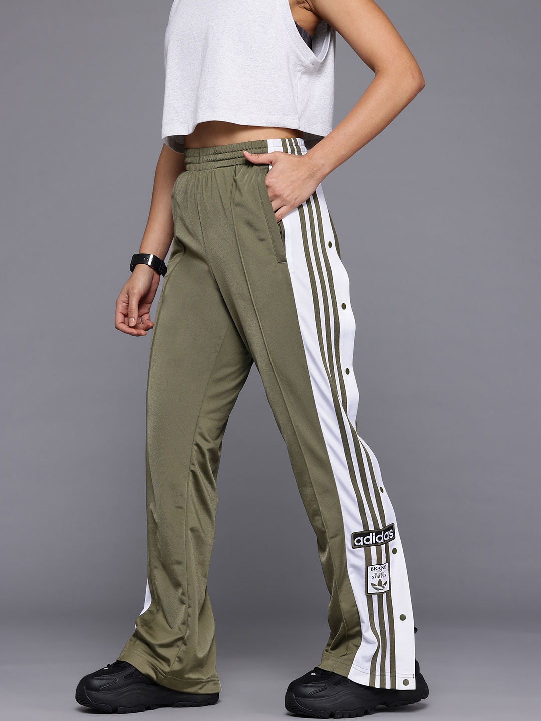 

ADIDAS Originals Women Adibreak Track Pants, Olive