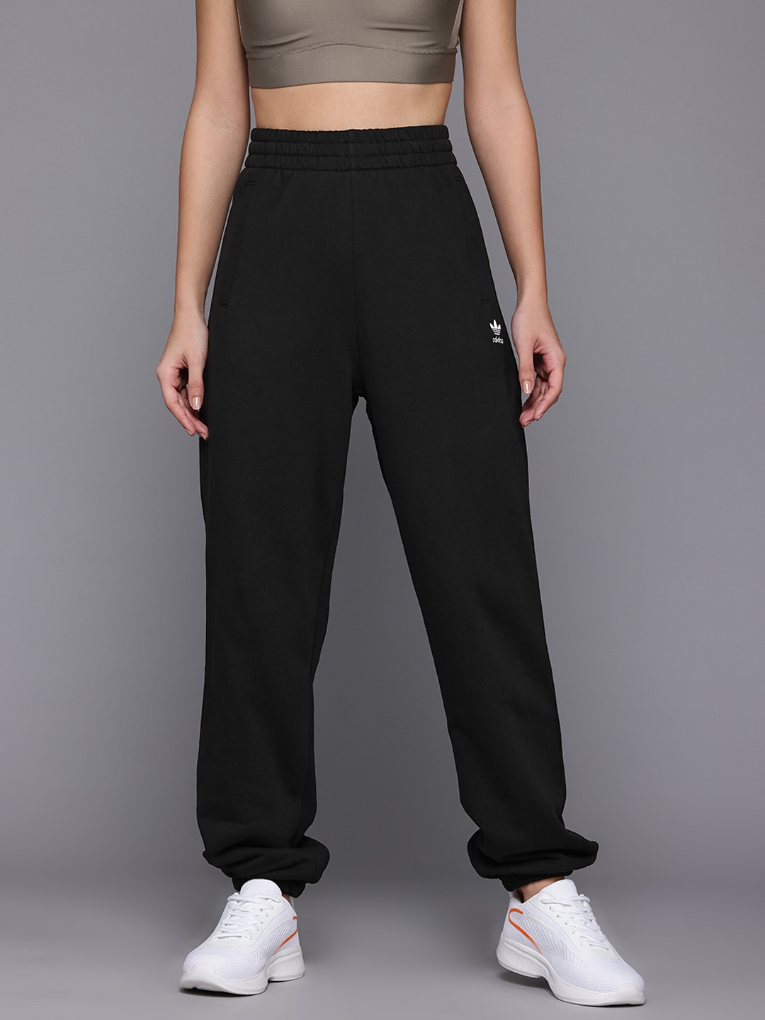 

ADIDAS Originals Women Relaxed Fit Casual Joggers, Black