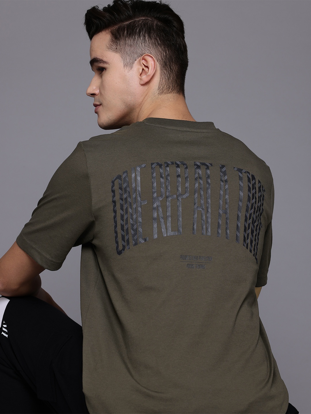 

ADIDAS M Str G T Typography Printed Training T-shirt, Olive