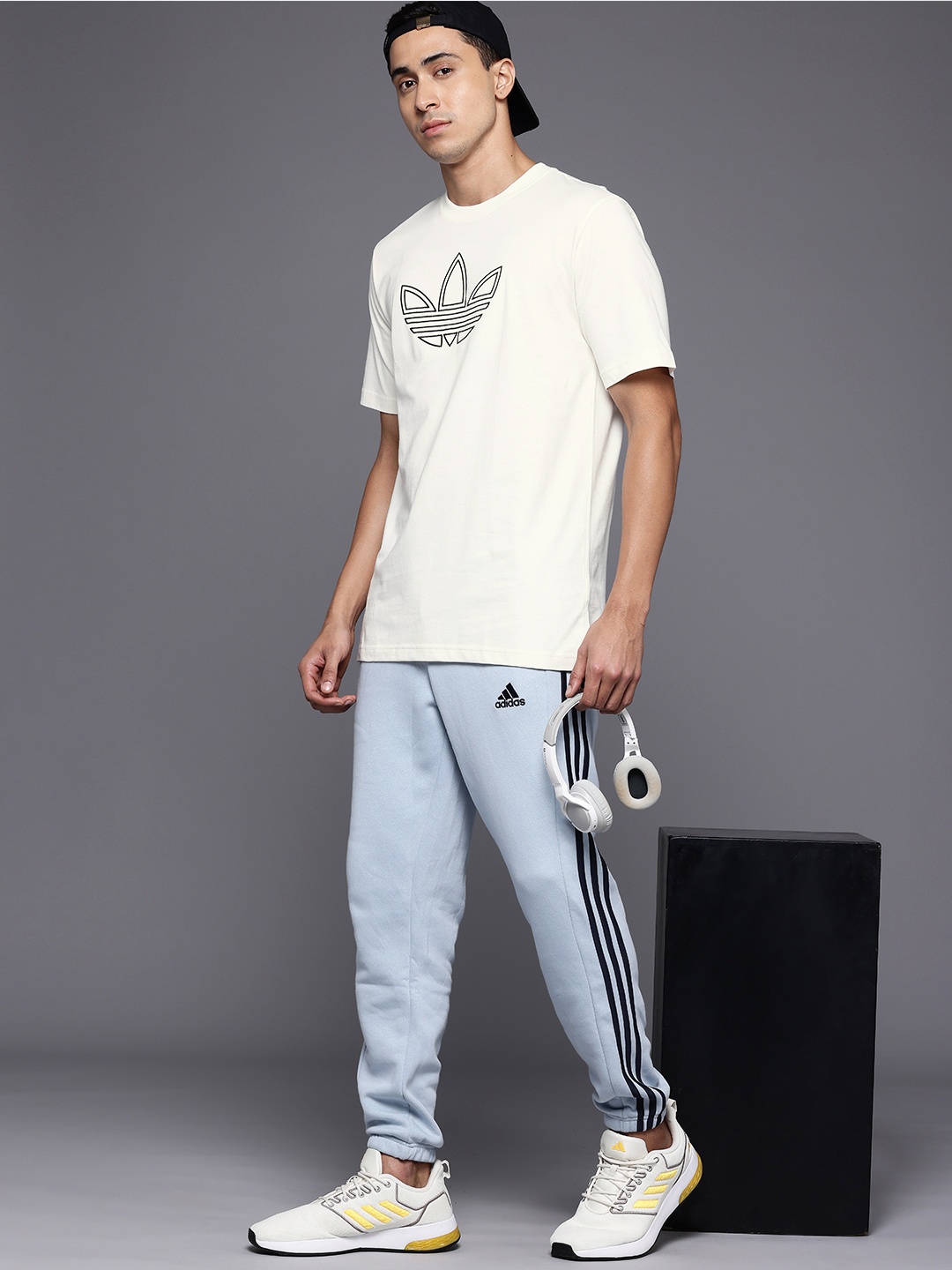 

ADIDAS Originals Outlined Trefoil Pure Cotton T-shirt, White