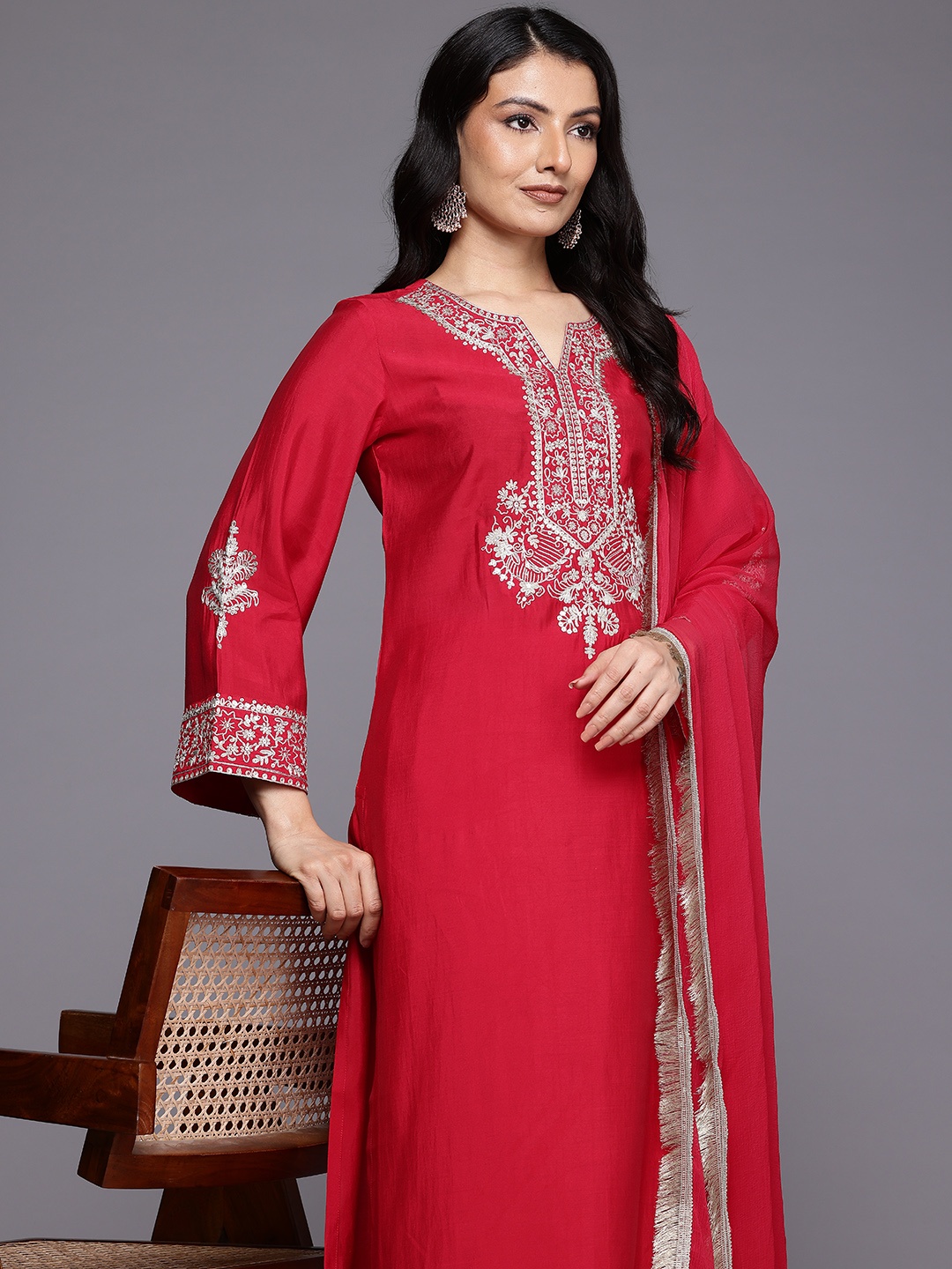 

Varanga Ethnic Motifs Yoke Design Kurta With Trousers & Dupatta, Fuchsia