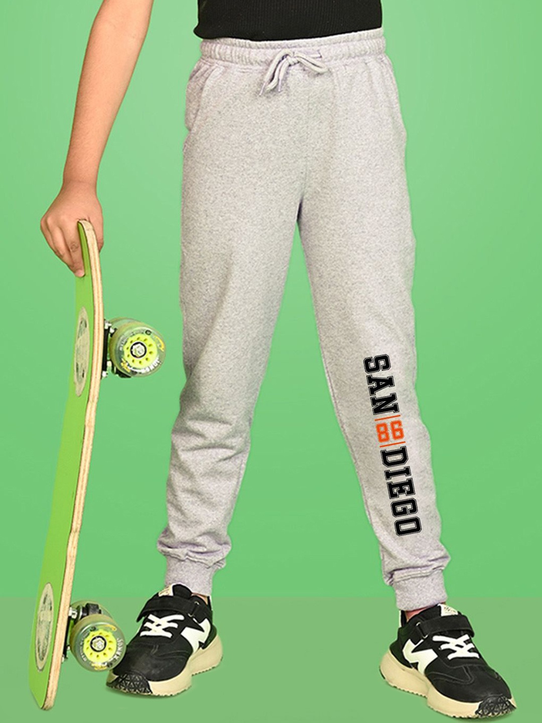 

NUSYL Boys Printed Ankle Length Track Pants, Grey