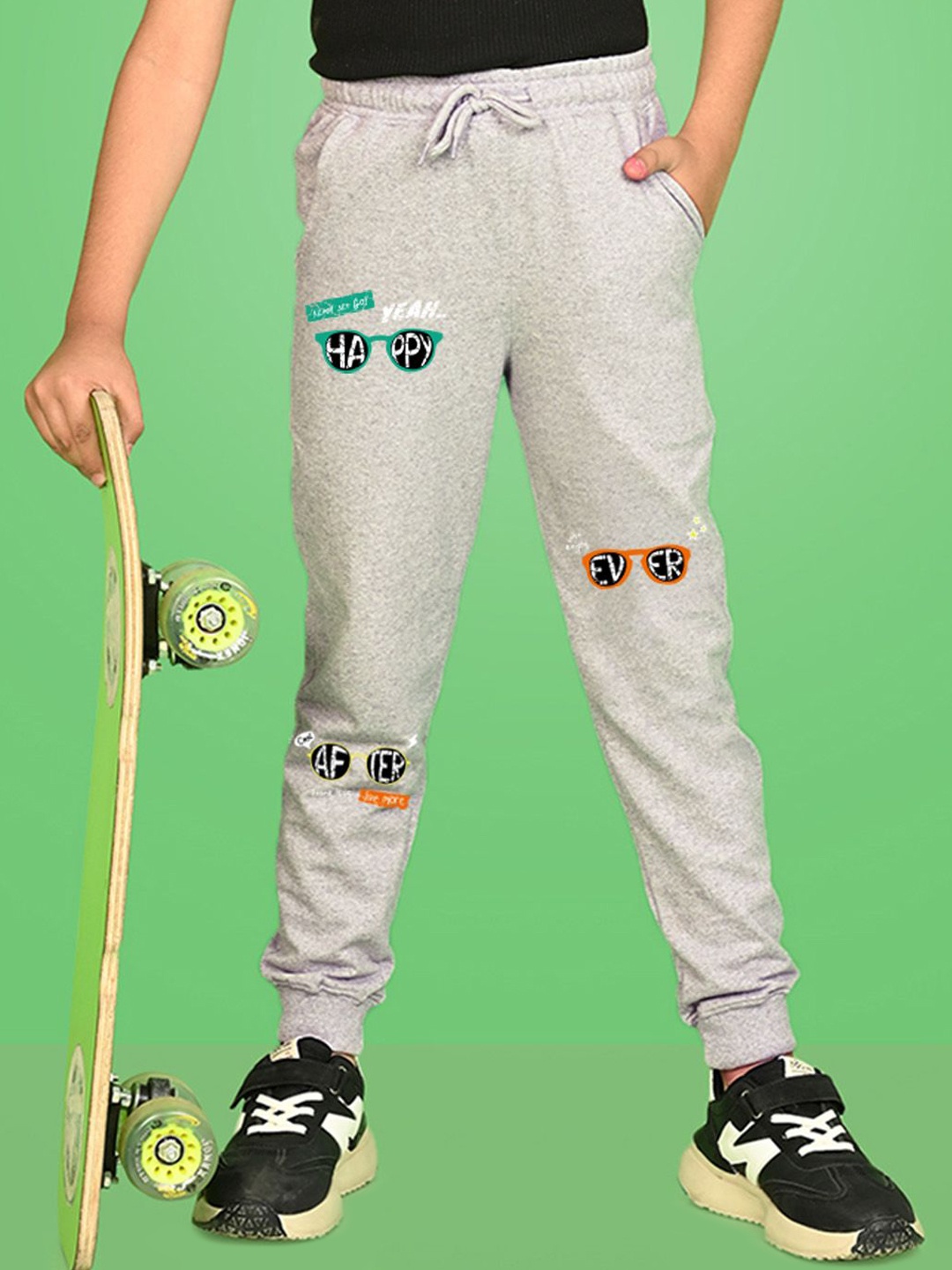 

NUSYL Boys Printed Ankle Length Track Pants, Grey