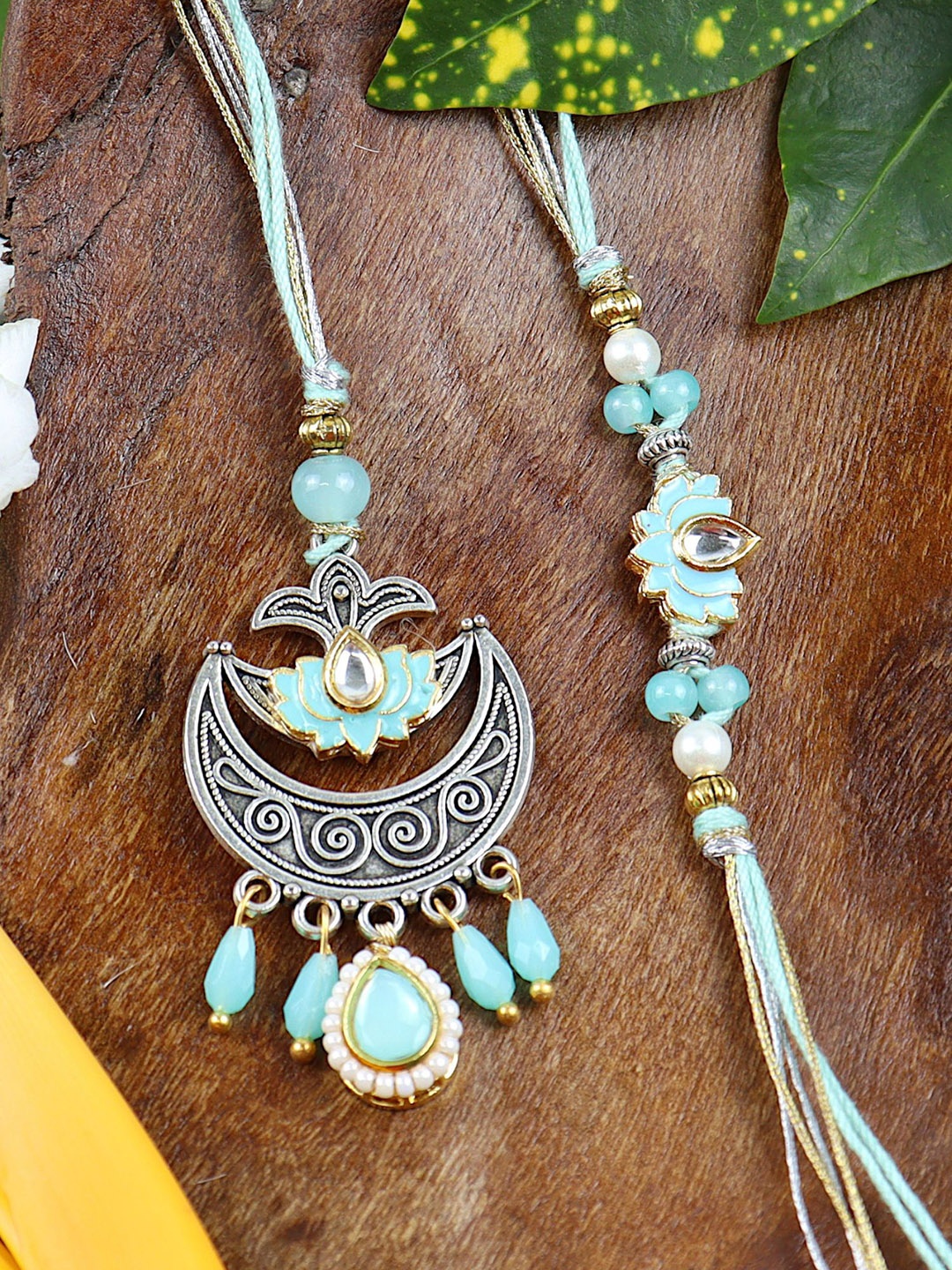 

Asthetika Kundan Oxidized Bhaiya Bhabhi Rakhi With Roli Chawal, Green