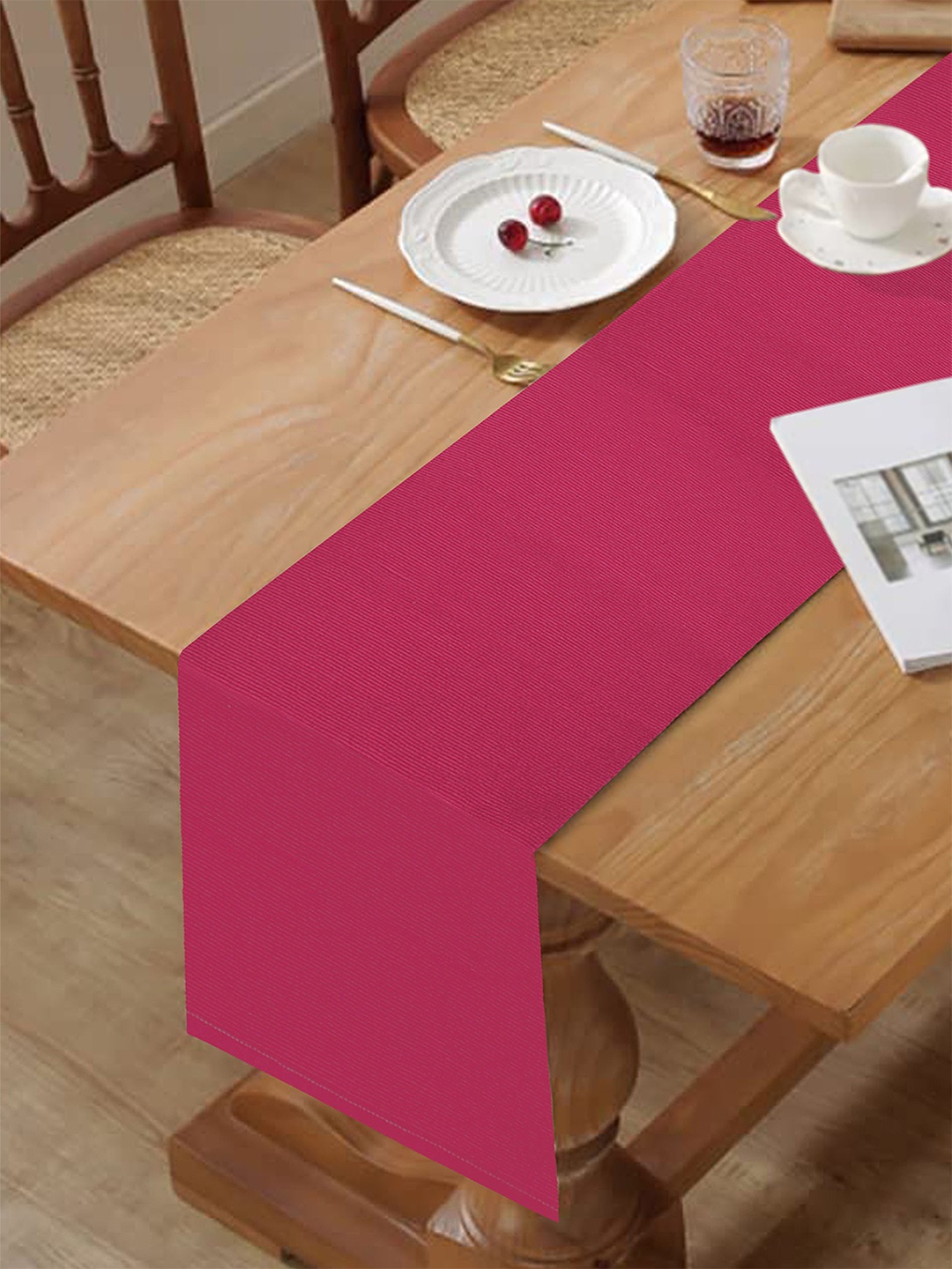 

HOME COLORS.IN Pink Cotton Table Runner