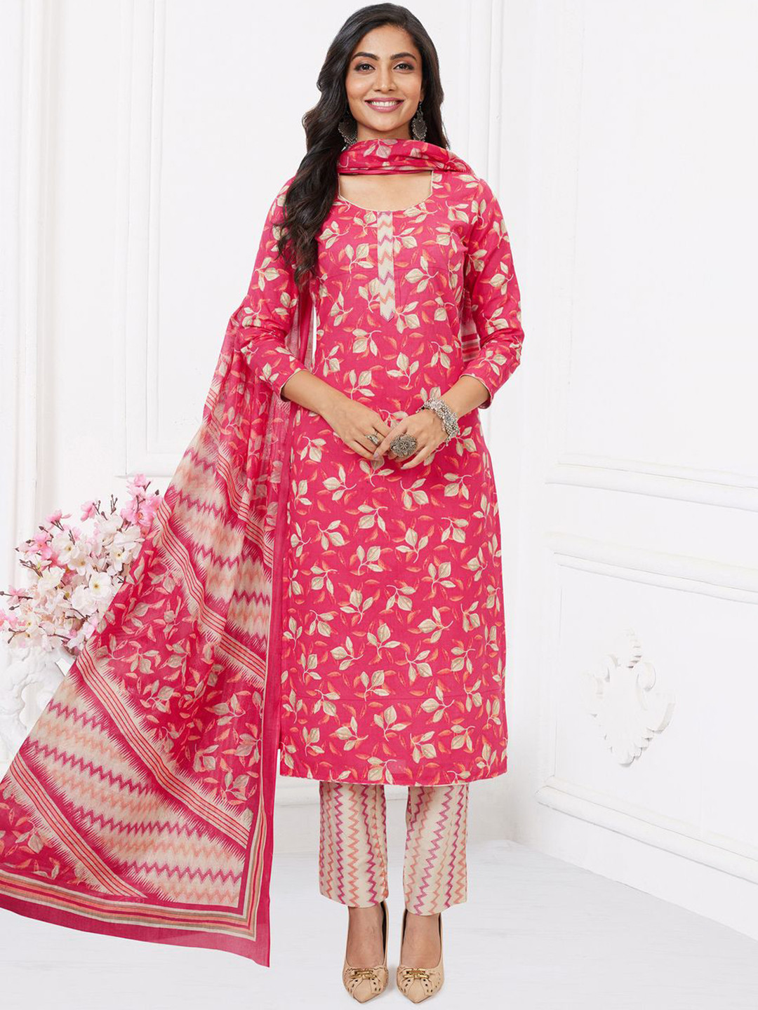 

MIRAAN Floral Printed Pure Cotton Kurta with Trousers & Dupatta, Pink