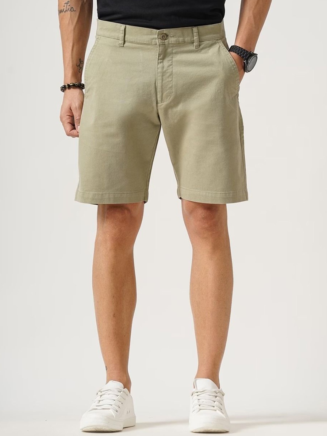 

British Club Men Slim Fit Low-Rise Outdoor Chino Shorts, Khaki
