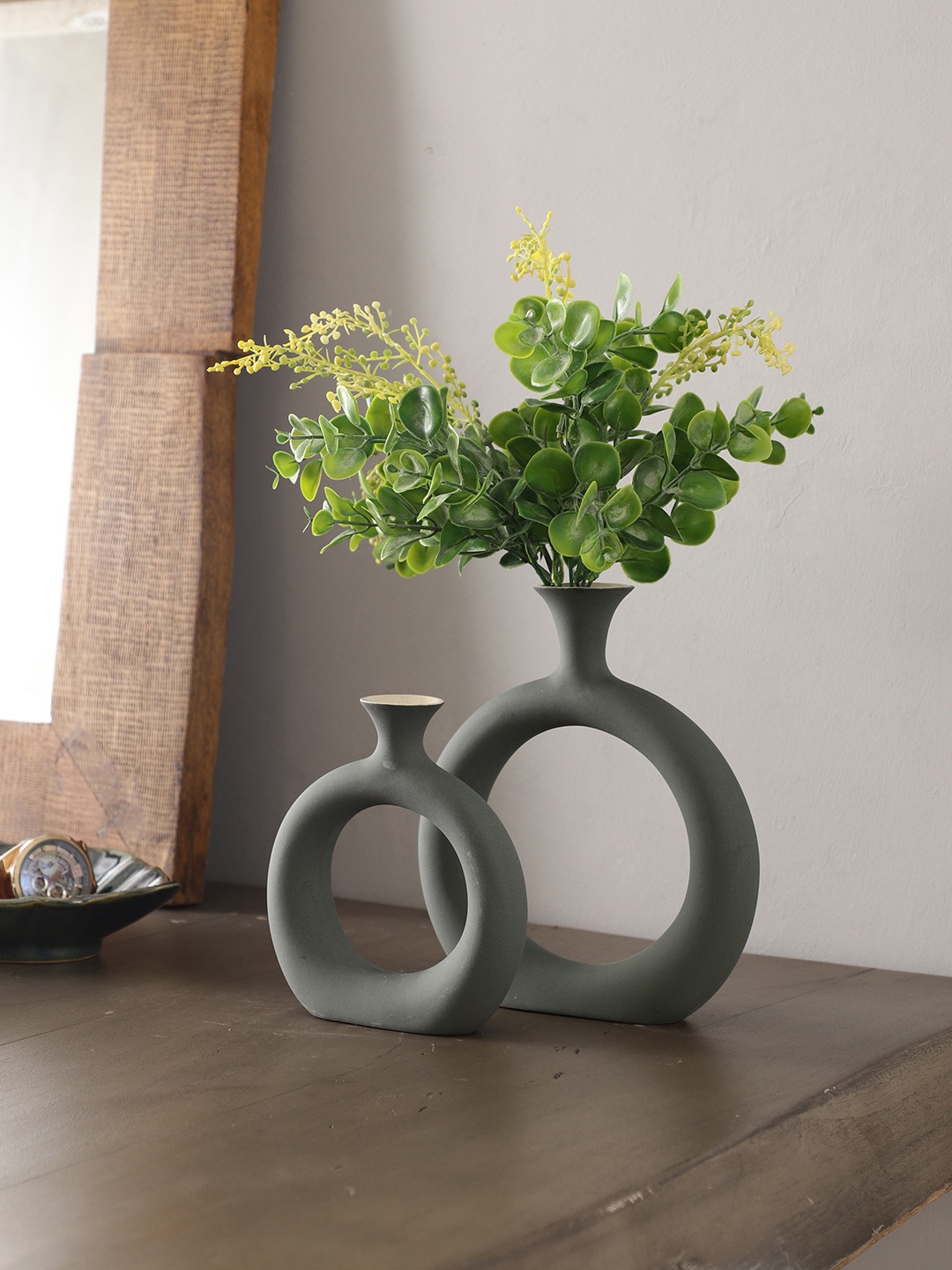 The Decor Mantra Green 2 Pieces Ceramic Flower Vases