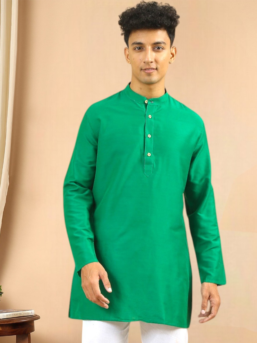 

TATTVA Mandarin Collar Long Sleeves Straight Short Kurta, Green