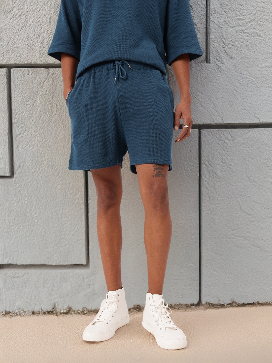 

Kook N Keech Men Korean Street Style Knitted Textured Shorts, Navy blue