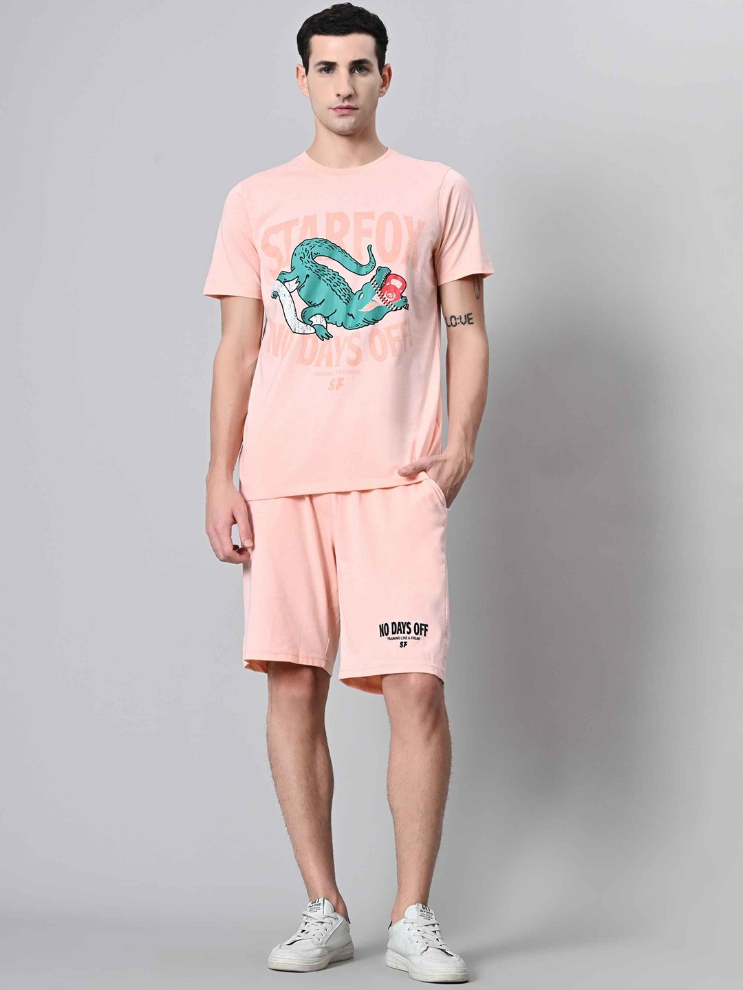

STARFOX Graphic Printed Round Neck Pure Cotton T-shirt & Shorts, Pink